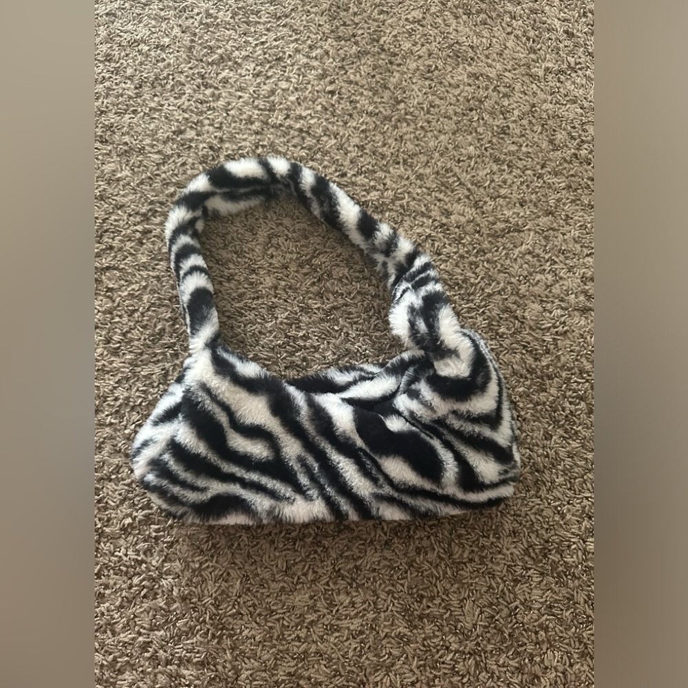 PRINCESS POLLY zebra shoulder bag